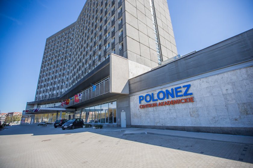 W Polonezie runął sufit? Nadzór budowlany zapowiada kontrolę