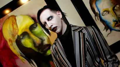 Meg nem értett zseni, vagy kegyetlen szörnyeteg? Az 53. születésnapját ünnepli Marilyn Manson – Összegyűjtöttük a rocksztár legemlékezetesebb botrányait 