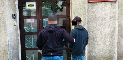 Seryjny podpalacz terroryzuje mieszkańców warszawskiej Pragi. Zaskakująca decyzja policji