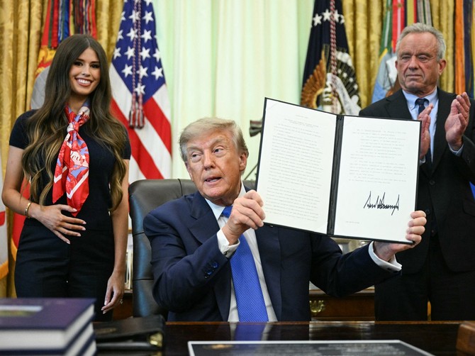 Devojka iz Donalda Trampa zaludela internet - otkriveno ko je ona