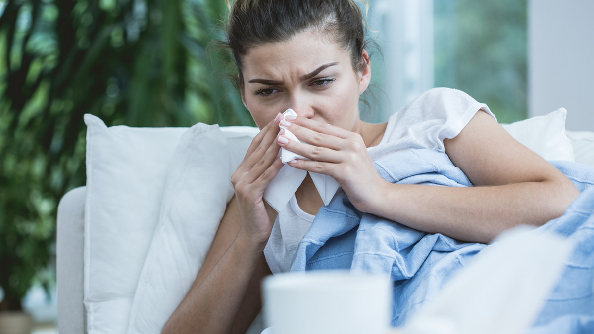 Coraz więcej osób choruje na grypę. W ciągu ostatniego tygodnia niemal w całym kraju stwierdzono wzrost liczby zachorowań. Najwięcej zarejestrowanych przypadków grypy odnotowano w Wielkopolsce, na Pomorzu i w województwie łódzkim. Jak wygląda sytuacja w pozostałych częściach kraju?