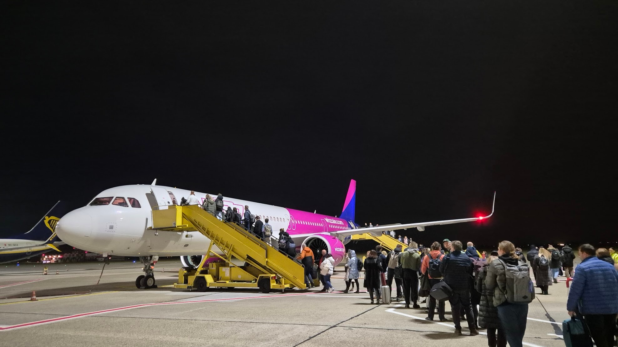 Lietadlo spoločnosti WizzAir, ktoré uskutočnilo prvý let z Bratislavy do Košíc
