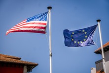 "Starej Ameryki" już nie ma? "Spiegel": Powrót USA do Europy nawet po Trumpie jest mało realny