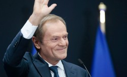 Czego dokonał Tusk w Brukseli? "Jeśli wierzyć PiS, to w zasadzie nic" [PODSUMOWANIE na koniec kadencji]