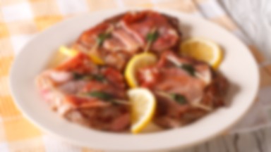 Saltimbocca: niebo w gębie