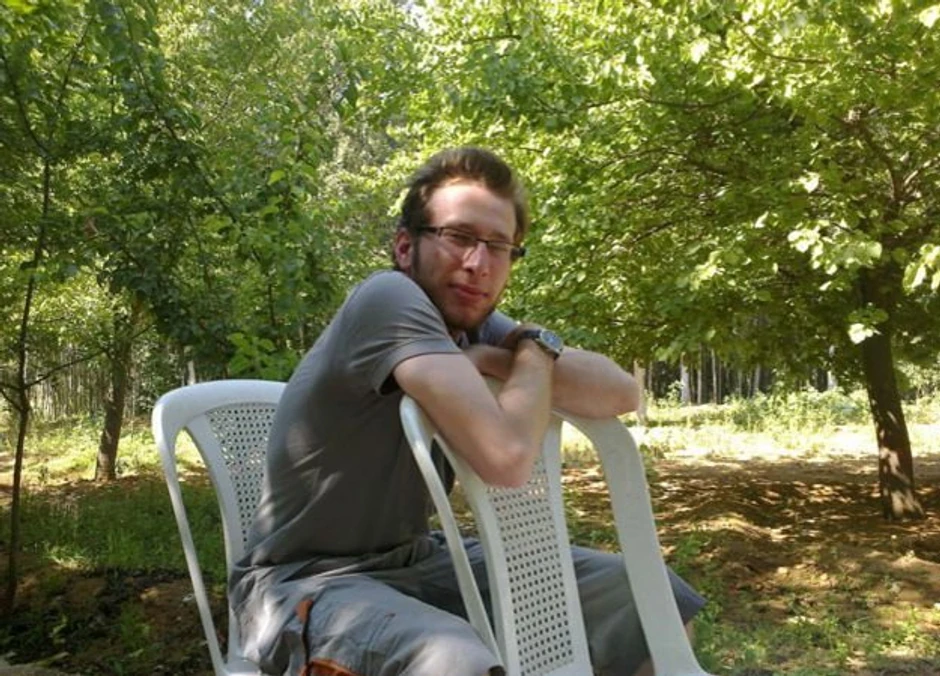 Hutaifin najbolji prijatelj Mazen Al Rihavi ubijen je pred njegovim očima