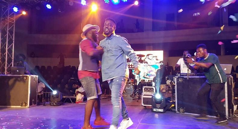 Sarkodie surprises M.anifest on stage at M.anifestivities 