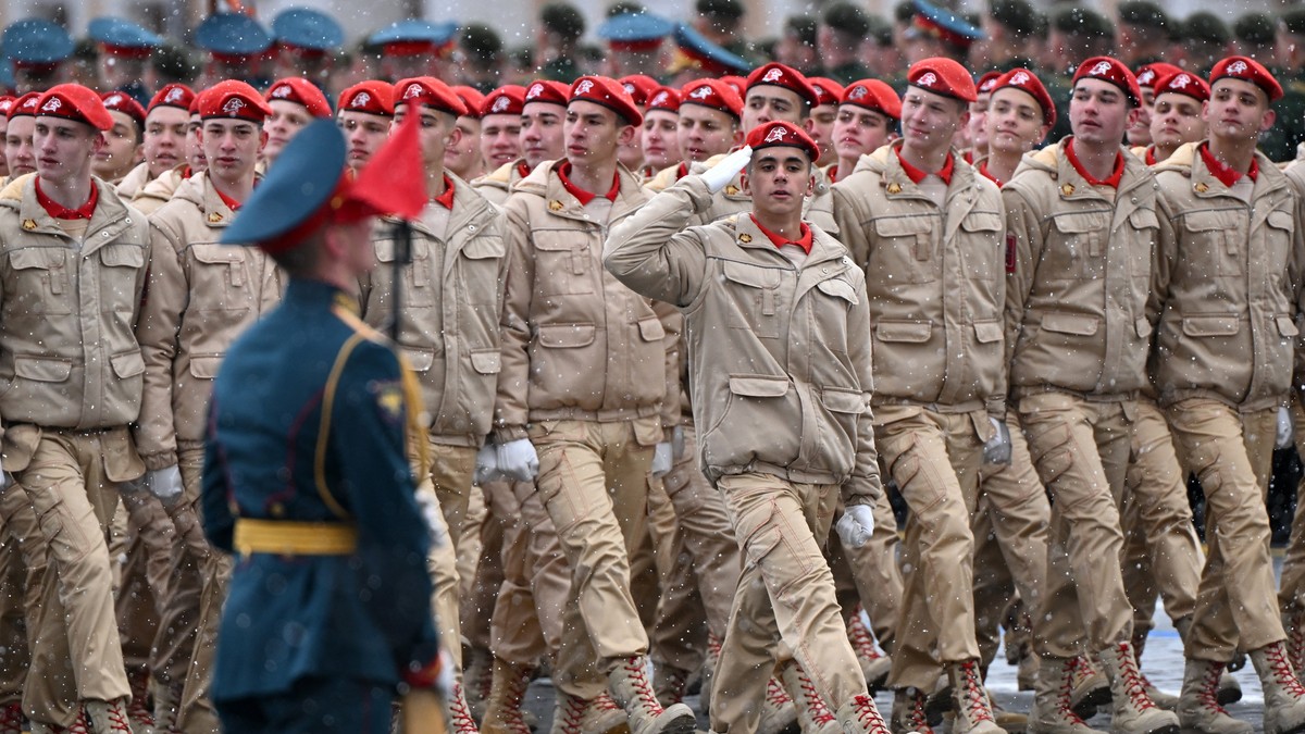 Putinova omladinska vojska