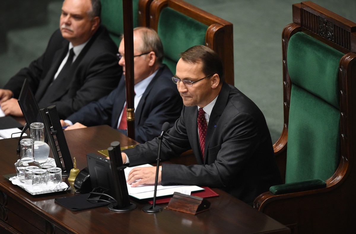 Radosław Sikorski nowym marszałkiem Sejmu