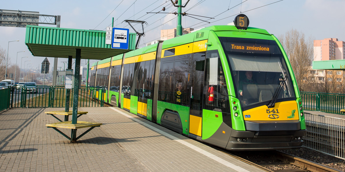 Czy kierowcy będą mogli jeździć komunikacją miejską za darmo w czasie smogu?