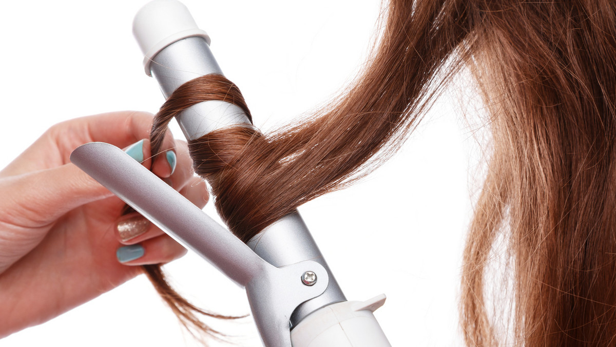 Urządzenia do stylizacji włosów, dzięki którym wyczarujesz wymarzoną fryzurę