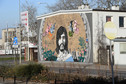Nowy mural autorstwa Bruno Althamera, przedstawiający wizerunek piosenkarza Czesława Niemena