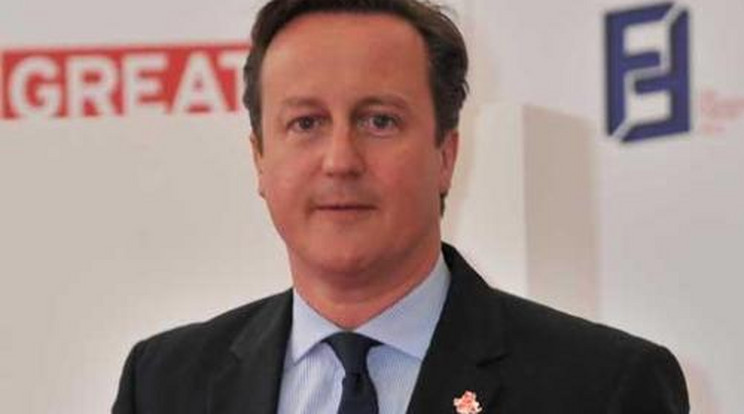 Ezt mondták Cameronnak: Százból két bevándorló ISIS terrorista!