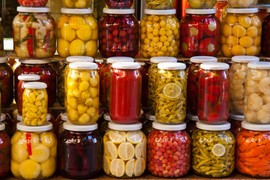 ZIMNICA ZA MIŠLENOVU ZVEZDU Sanjin recept za TURŠIJU OD BELOG GROŽĐA morate da isprobate - a činiće da vam trpeza izgleda kao u SVETSKIM RESTORANIMA