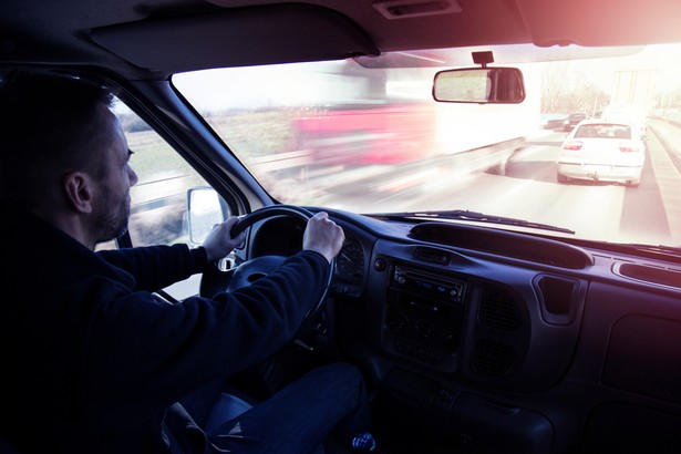 Czyli tyle samo, co za przekroczenie prędkości o więcej niż 30 km/h.