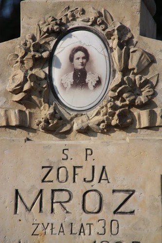 STARY CMENTARZ KATEDRALNY W ŁOMŻY