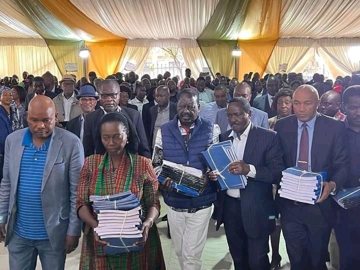 Azimio la Umoja principals carry the presidential petition files at the Milimani Law Courts
