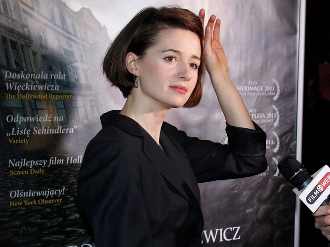 Na premierze filmu 'W ciemności' Agnieszka Grochowska zaprezentowała też nową, krótszą fryzurę.