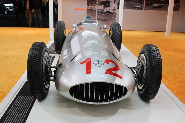 Mercedes W 154