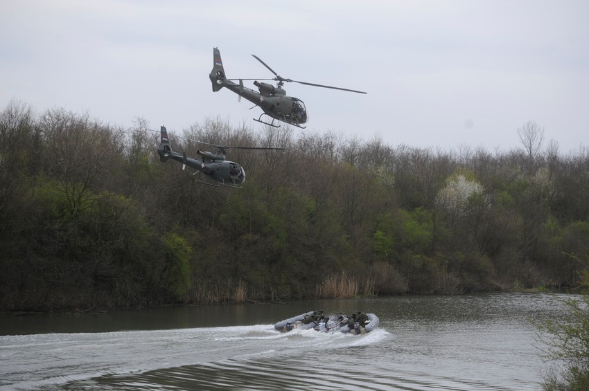 Vojna vežba na pasuljanskim livadama