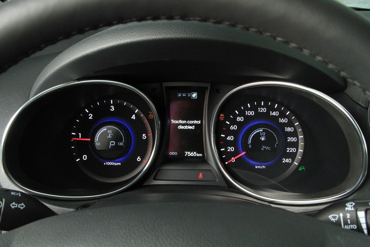 Hyundai grand santa fe