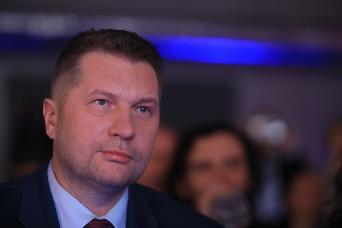 09.03.2023 Warszawa , ulica Minska 65 . Centrum Rozwoju Przemyslow Kreatywnych . Hala Laboratoria Przyszlosci . Minister edukacji i nauki Przemyslaw Czarnek podczas uroczystej inauguracji projektu Hala Laboratorium Przyszlosci z udzialem ministra kultury i dziedzictwa narodowego Piotra Glinskiego i ministra edukacji i nauki Przemyslawa Czarnka . Fot. Jacek Marczewski / Agencja Wyborcza.pl