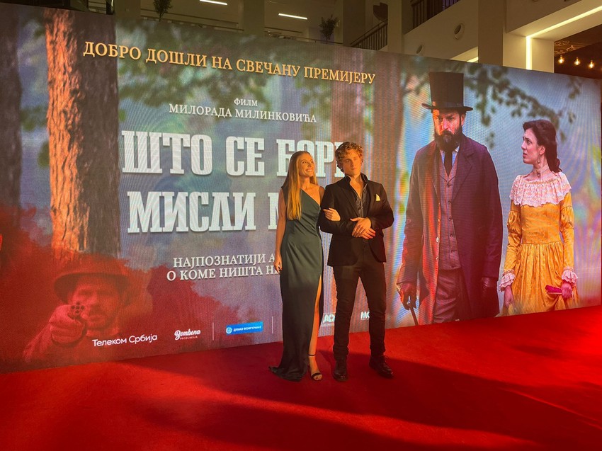 Luka Grbić sa koleginicom iz filma