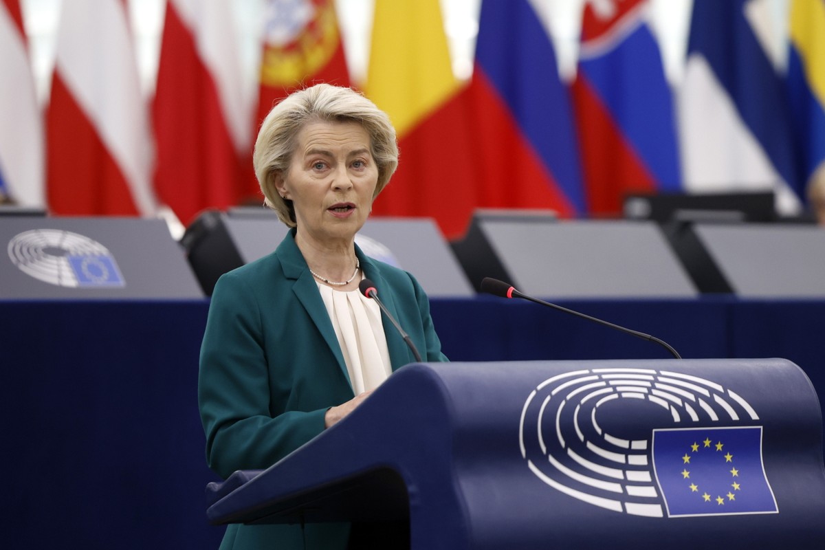 Ursula von der Leyen. Wotum nieufności dla Komisji Europejskiej. PE zdecydował