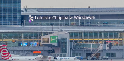 Wstrzymane loty nad lotniskiem Chopina. Co się stało?