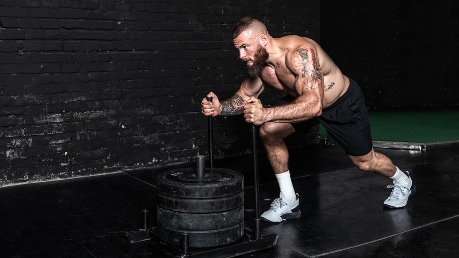 Extrémna fitness záťaž zvyšuje počet prípadov poškodenia kĺbov a osteoporózy u mladých. (ilustračné foto)