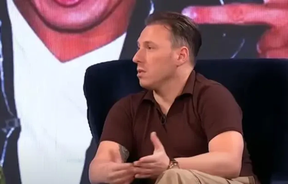 Miloš, ujak Stefani Grujić