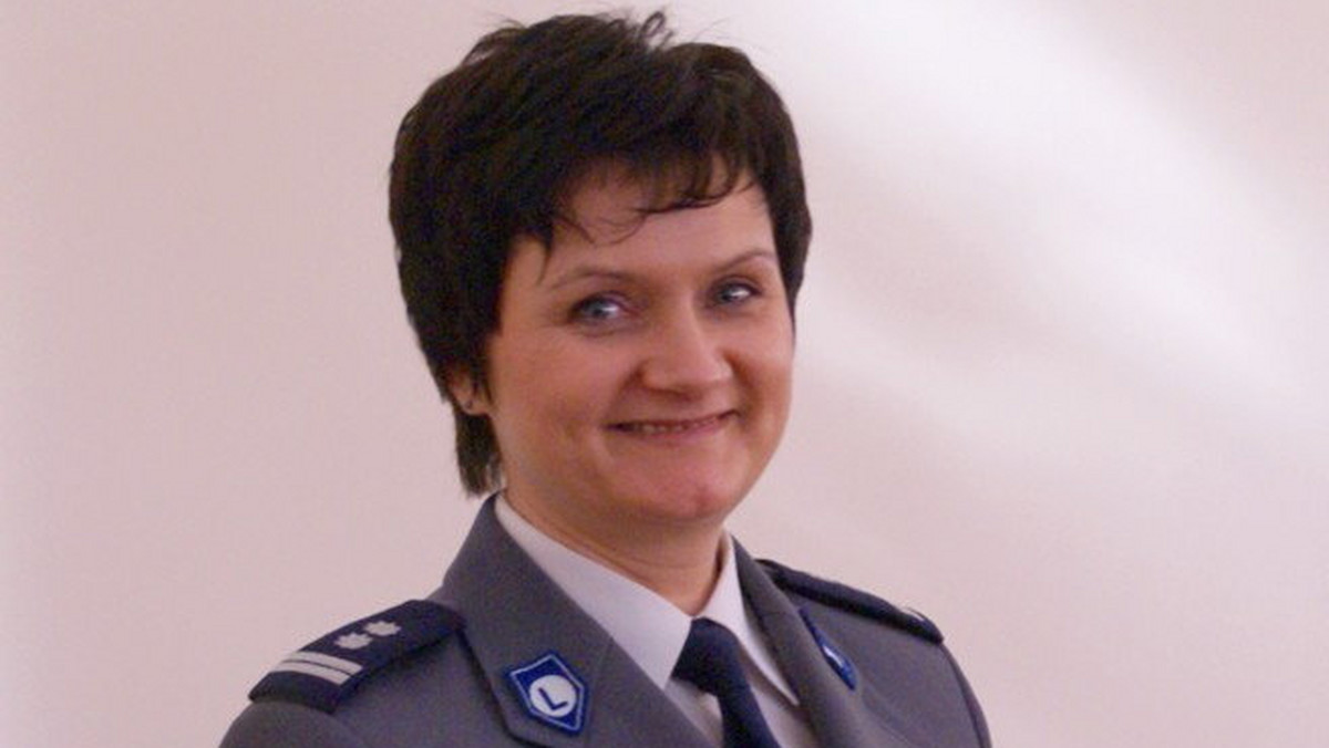 Komendant wojewódzka opolskiej policji inspektor Irena Doroszkiewicz zostanie pierwszą w historii polskiej policji kobietą generałem. Nominację odbierze w czwartek z rąk prezydenta Bronisława Komorowskiego. Tego dnia rozpoczynają się obchody święta policji.