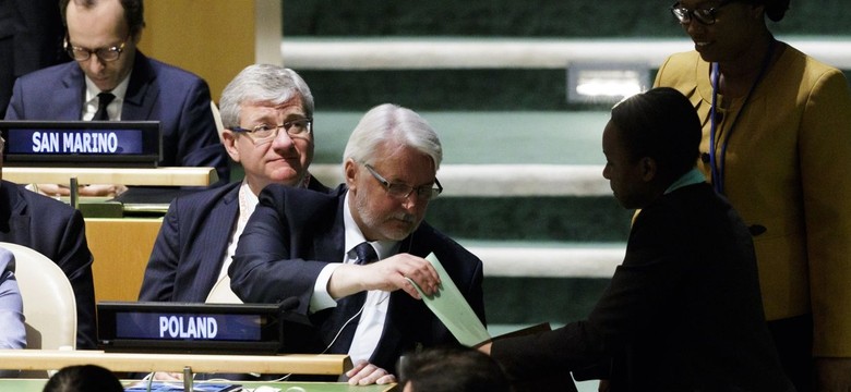 "To już jest polityka nękania". Waszczykowski o zastrzeżeniach Komisji Europejskiej