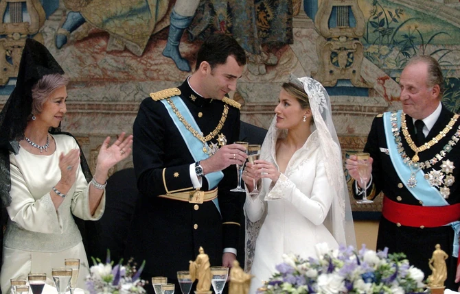 Kraljevsko venčanje 2024: Felipe VI i Leticija sa njegovim roditeljima Sofijom i Huanom Karlosom