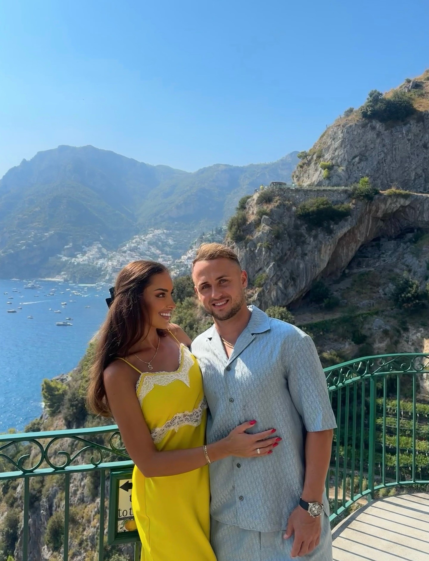 Moderátorka Simona Leskovská a futbalista Stanislav Lobotka.