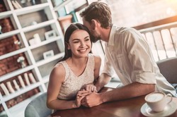 Jakie imiona noszą kobiety, które najbardziej podobają się mężczyznom? [LISTA]