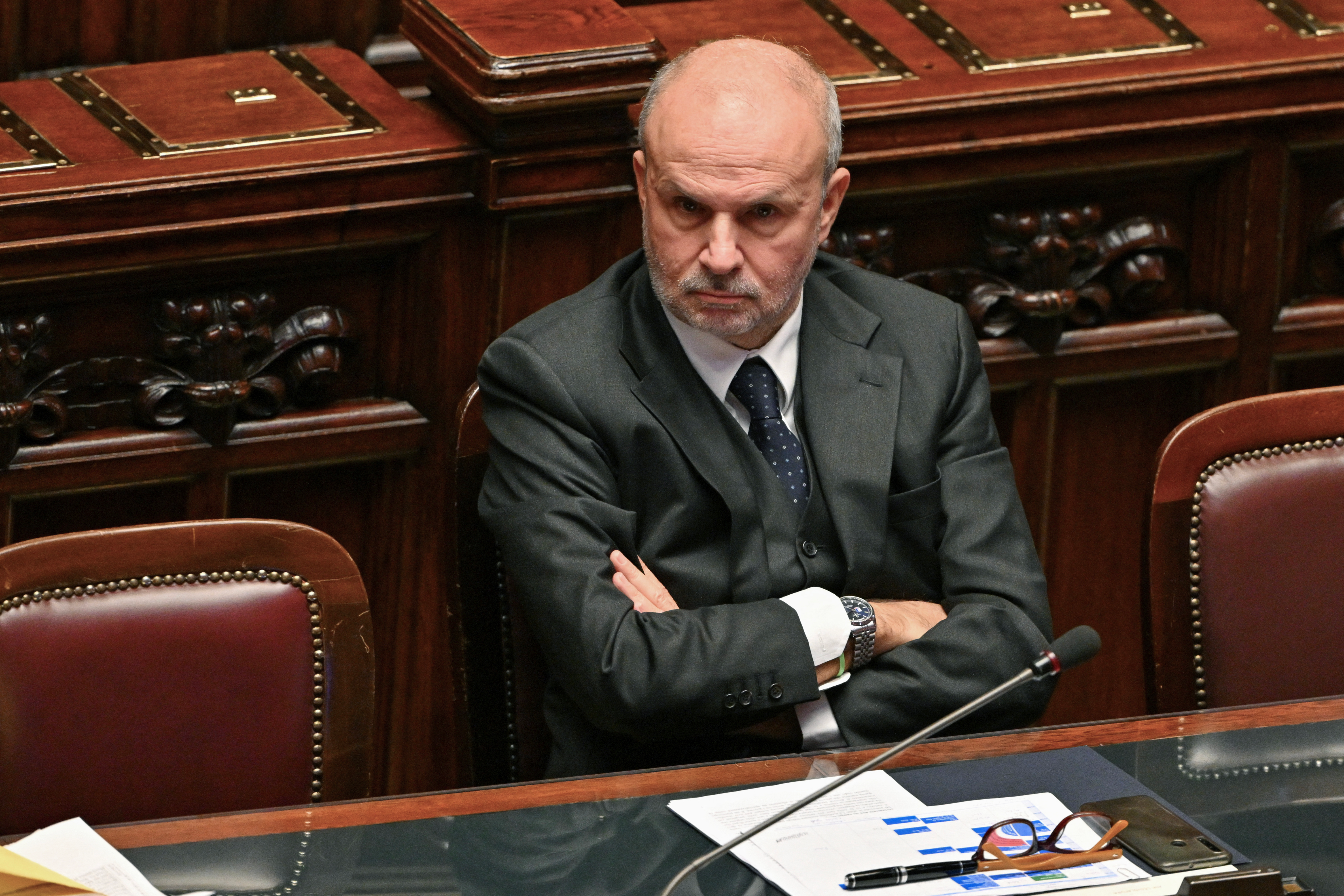 Italia rifiuta emendamenti OMS: governo Meloni segue Trump