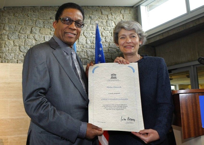 Herbi Henkok i Irina Bokova