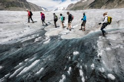 Spacer po najdłuższym lodowcu w Europie. Kosztowna przyjemność