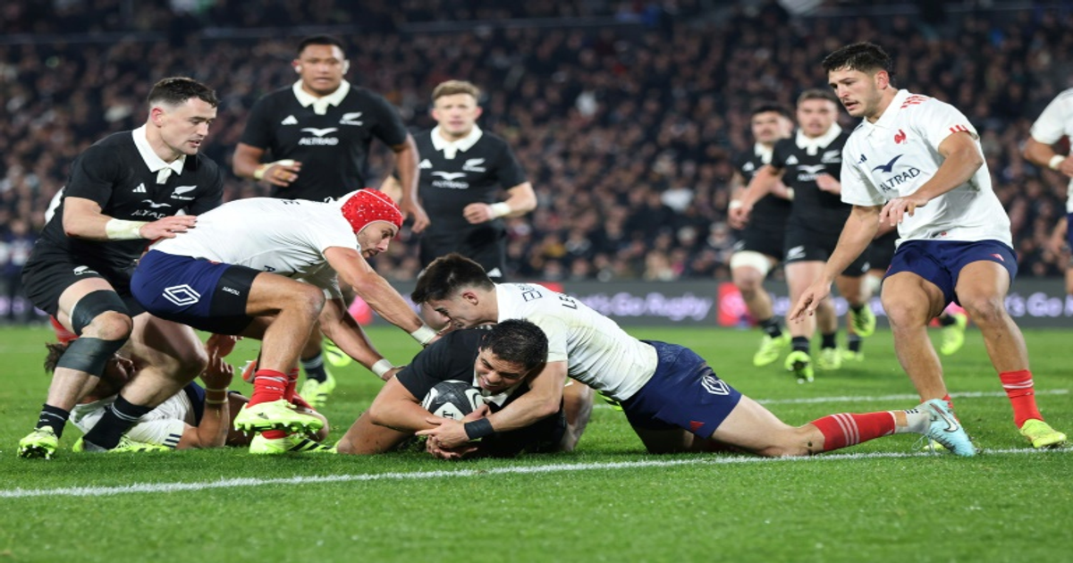 Rugby : Le XV de France s'incline 29-19 face aux All Blacks