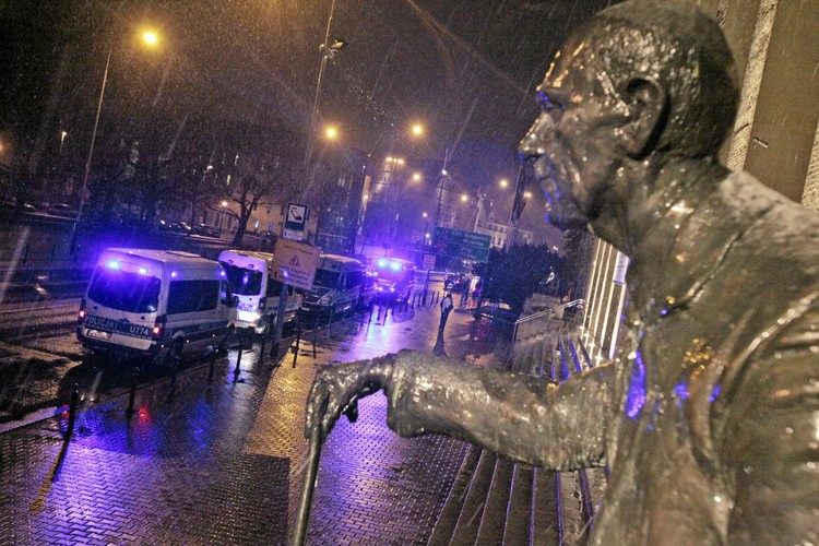 Wykład o gender na Uniwersytecie Ekonomicznym w Poznaniu przerwany. Interweniowała policja