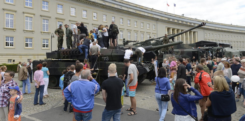 Najazd NATO na Urząd Wojewódzki