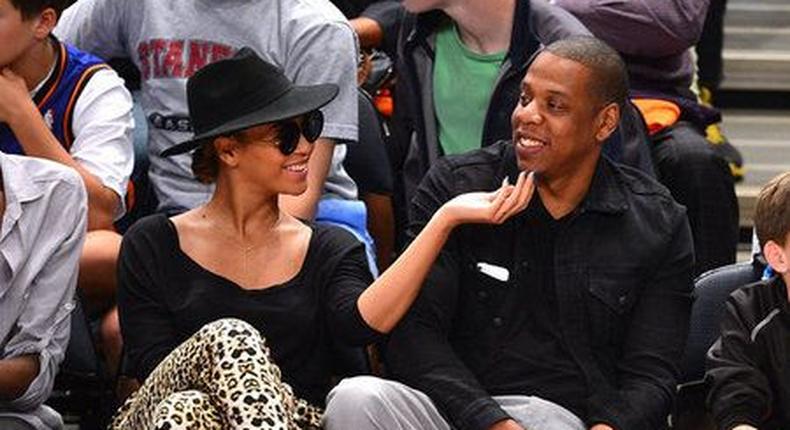 Jay Z and Beyonce PDA