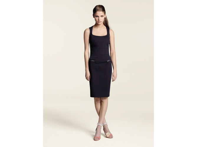 Przeżyj modnie lato w mieście - propozycje z kolekcji Mexx na lato 2011.