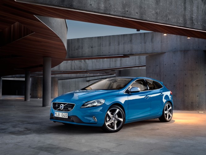 Volvo V40 R-Design