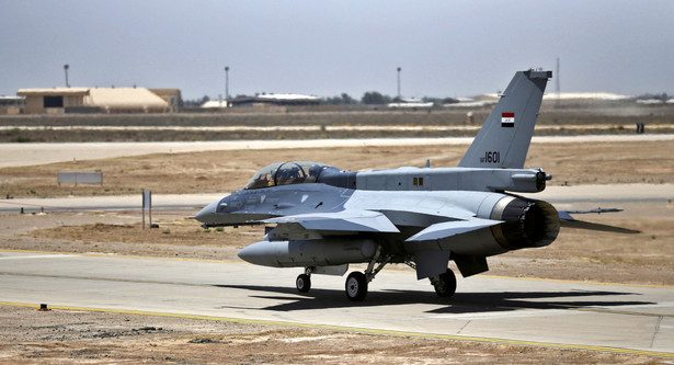Amerykański F-16 w Iraku