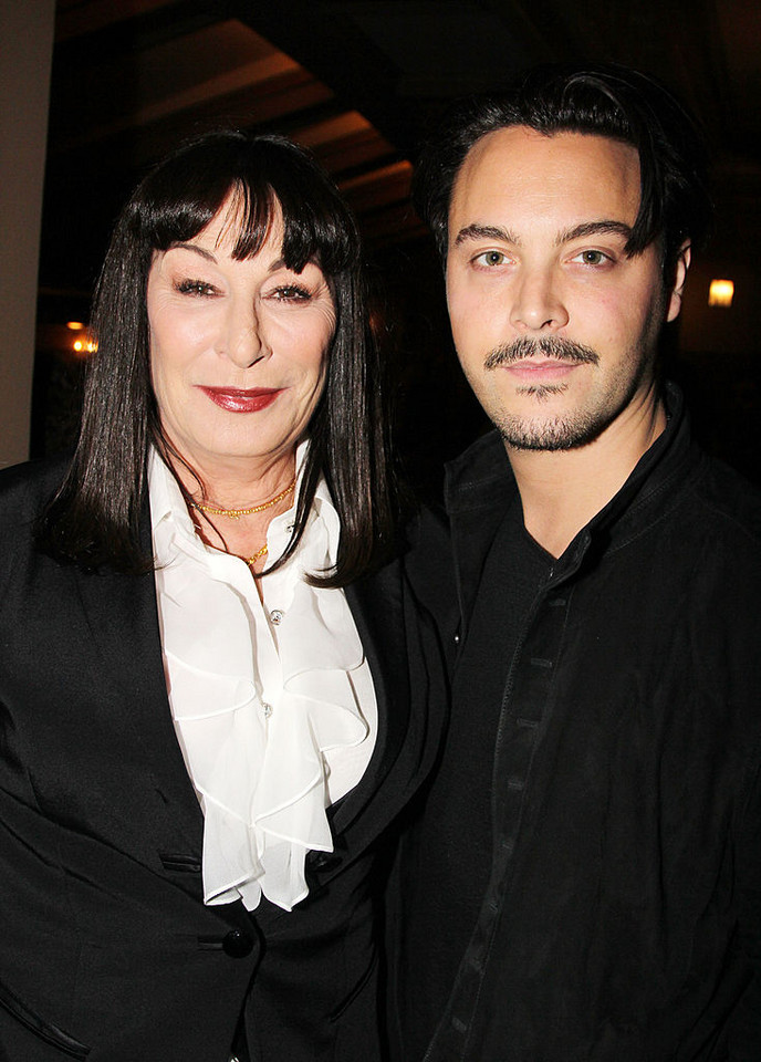 Jack Huston i Anjelica Huston