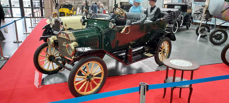 Retro Motor Show – Poznań 2022