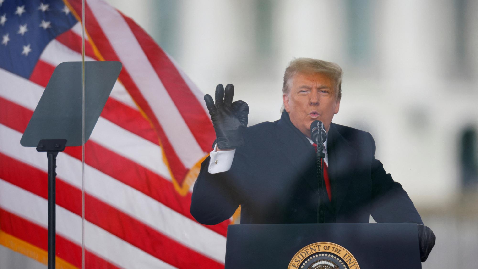 Neobvinený spoluprisahanec Donald Trump na fotografii z roku 2020