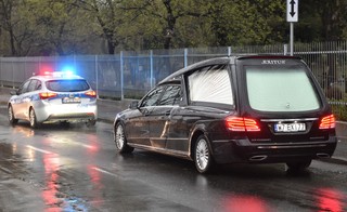 W Warszawie 44. ekshumacja ofiary katastrofy smoleńskiej